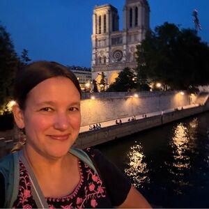 Meet your Posher, Laura